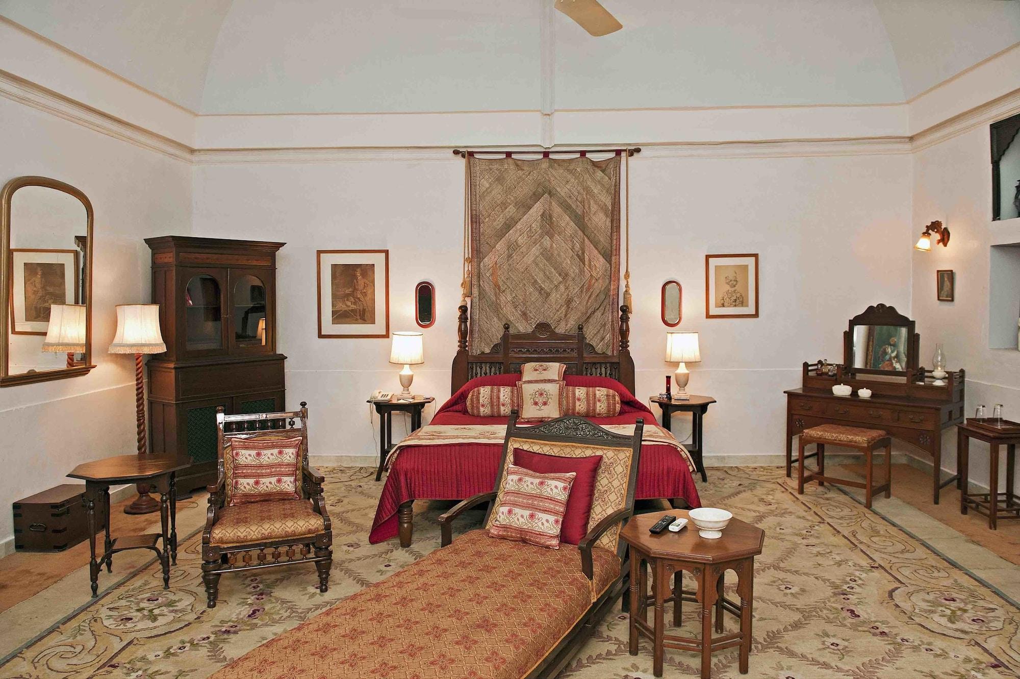 Welcomheritage Bal Samand Lake Palace Jodhpur  Ngoại thất bức ảnh