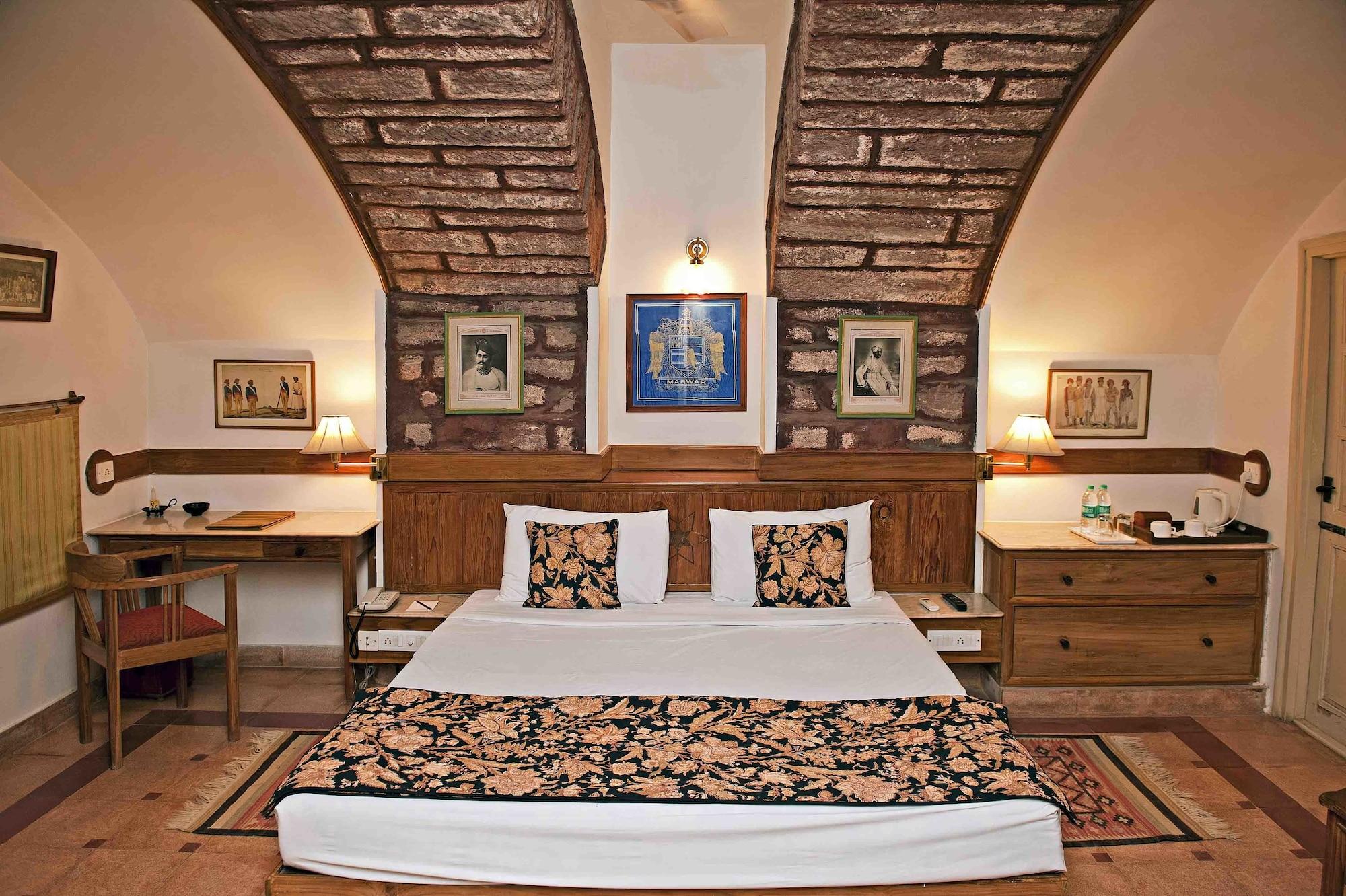 Welcomheritage Bal Samand Lake Palace Jodhpur  Ngoại thất bức ảnh